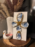 Handcrafted Oyster Shell Cross Wall Art – Blue Floral & Gold Accent Coastal Decor
